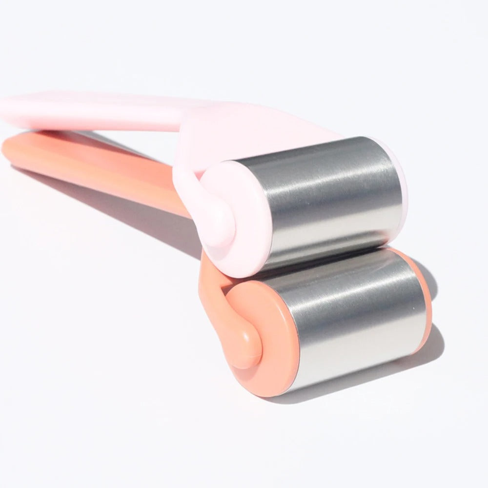 GLOWTECHS™ IceGlow Facial Ice Roller